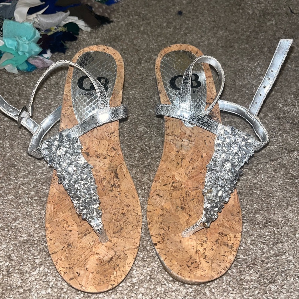 ⭐️Gianni Bini cork wedge with rhinestones⭐️